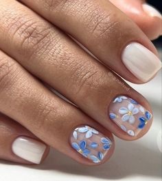 Memorial Day Nails, Short Fake Nails, Press On Nails Short, Spring Nail Trends, Manicure Inspiration, Lovely Nails, Stick On Nails, Nail Designs Spring