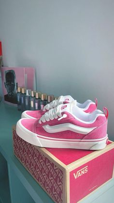 Shoes For School, Trendy Shoes Sneakers, Pink Vans, Jordan Shoes Retro