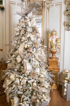 Christmas Decoration Ideas 2022 | Christmas Tree Decorations Hold And Silver Christmas Tree, Ivory Christmas Tree Decor, Silver And Gold Tree Christmas, 6ft Christmas Tree Decoration Ideas, Gold Silver And White Christmas Tree, White Gold And Silver Christmas Tree, Christmas Metallica, White Silver Gold Christmas Tree, White And Gold Christmas Tree Decor