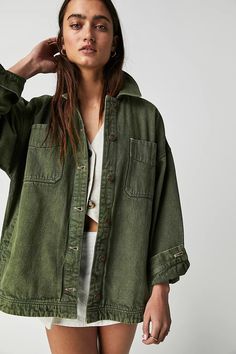 We The Free Madison City Denim Jacket | Free People Green Denim Jacket, Free People Style, Twill Jacket, Free People Jacket, Oversized Denim Jacket, La Fashion, Outfit Inspo Fall, Mode Inspiration, Green Jacket