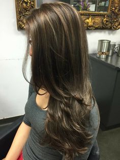 Brown Highlights Black Hair, Hair Colors Brown, Highlights Black Hair, Streaks Hair, Short Hair Brown, Sleek Short Hair, Black Hair Balayage