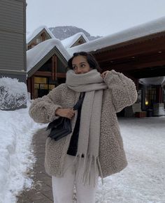 Snowday Outfit, The Abominable Snowman, Scarf Outfit Winter, Abominable Snowman, Winter Outfits Aesthetic, Trendy Outfits Winter, Winter Attire, Uni Outfits, Winter Fits