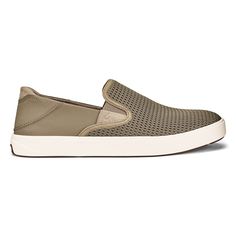 Made for days at the beach and warm-weather jaunts around town  the men's OluKai Lae'ahi shoes feature a slip-on design with drop-in heels for chill vibes and easy-wearing comfort. Outdoor Slip-ons With Textured Sole, Outdoor Ortholite Insole Slip-ons, Clay Clay, Chill Vibes, Rei Co-op, Mens Casual Shoes, At The Beach, Warm Weather, Casual Shoes