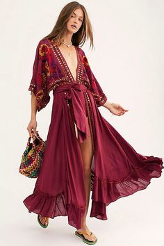 Look Hippie Chic, Beach Goddess, Look Boho Chic, Mode Hippie, Bohemian Beach, Estilo Boho, Looks Style, Boho Chic Fashion