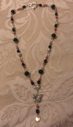 Aesthetic Necklace, Jewellery Aesthetic, Grunge Jewelry, Edgy Jewelry, Indie Jewelry, Goth Jewelry, Beaded Beads, Diy Wire Jewelry, Necklace Design