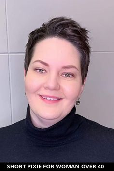 Style your hair into this amazing short pixie for women over 40 that everyone is talking about! See what stylists are saying about this look and the rest of these 26 incredible pixie cuts for a round face to make your look pop. // Photo Credit: @galina_totorina on Instagram Short Pixie Haircuts For Round Faces Over 40, Super Short Haircuts For Round Faces, Pixie Haircuts For Plus Size Women, Pixie On Plus Size Women, Shaved Pixie Haircut For Round Faces, Pixie Haircut Round Face Plus Size, Haircut For Round Face Shape Plus Size, Short Pixie Haircuts For Round Faces, Short Hairstyle Women Round Face Plus Size