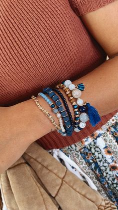 The perfect touch to add to any look! Our Get It Bracelet Stack styles ideally with your fav blouse, sweater, or even dress them casual with a graphic tee. You cannot go wrong with this piece! Set of six stackable bracelets Beaded deatil Tassel detail Packaged with love and shipped from our warehouse in Wilmington, Ohio Gold Bracelet Stack, Gold Bracelets Stacked, Navy Gifts, Bracelets Beaded, Navy Man, Stackable Bracelets, Everyday Chic, Navy Shirt, Tailored Shirts