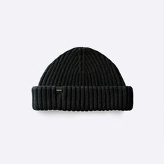 Ribbed Winter Beanie Hat, Casual Short Brim Bonnet For Winter, Casual Winter Bonnet With Short Brim, Winter Adjustable Ribbed Hats, Ribbed Cap For Cold Weather, Casual Short Brim Winter Bonnet, Ribbed Winter Hats For Cold Weather, Winter Ribbed Beanie Hat, Black Beanie With Short Brim For Winter