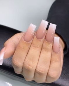 Nail Inspo Acrylic Ombre, Ombre Nails Square Medium, Nail Inspired Square, Simple Ombre Acrylic Nails, Ombre Square Acrylic Nails, Basic Square Acrylic Nails, Ombré Nails Square, Long Square Acrylic Nails Designs Simple, Square Medium Nails Acrylics