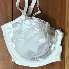 Comes From A Clean & Non Smoking House. Questions? Feel Free To Ask And I Will Answer Them Asap! Thanks For Visiting My Site. Fitted White Bra For Party, White Lace Wedding Bra, Party Bra With Removable Pads In White, White Underwire Bra For Wedding, White Wedding Bra With Removable Pads, White Fitted Bra For Party, Wedding Bra With Removable Pads In White, White Party Bra With Removable Pads, White Sheer Bra For Party