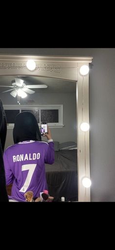 Ronaldo Purple, Girl Playing Soccer, Madrid Jersey, Football Jersey Outfit, Bride Photoshoot, Muslim Couple Photography, Friend Poses Photography, Jersey Girl, Muslim Fashion Outfits