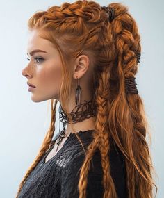 Warrior Hairstyles Woman, Viking Woman Hair, Braid Hairstyles Short Hair, Viking Core, Hairstyles With Hair Jewelry, Warrior Hairstyles, Viking Hairstyle, Warrior Braid, Viking Hairstyles