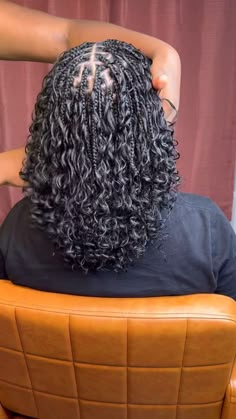 Braided Hairstyles Easy Short, Braids Shoulder Length Hair, Latest Braided Hairstyles 2024, Braided Up Ponytail Hairstyles, Short Braids With Curls At The End, Crochet Styles For Black Women, Short Braids With Curls, Short Protective Styles, Popular Braided Hairstyles