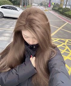 Street Hairstyles, Milk Tea Brown Korean Hair, Cool Tone Brown Hair Korean, Milktea Hair Colors Korean, Milky Brown Hair, Bambi Brown Hair Color Korean, Milk Brown Hair Korean, Blone Hair, Hair Color Asian