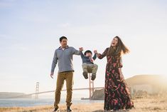 Entering the New Year with pure happiness, just like this family photo session! Hope your 2025 is off to a wonderful start! 🥰 

#marinphotographer #marinphotography #marincountyphotographer #bayareafamilyphotographer #familyphotographer #familyphotos #familyphotoshoot #familyphotosession #goldengatebridge #clientappreciation