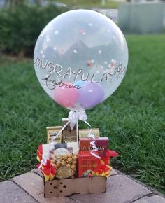 Gourmet snacks with personalized balloon Gourmet Chocolate Chip Cookies, Spice Drops, Housewarming Gift Baskets, Making People Happy, Gourmet Snacks, Gourmet Gift Baskets, Wood Basket, Chocolate Wafers, Balloon Gift