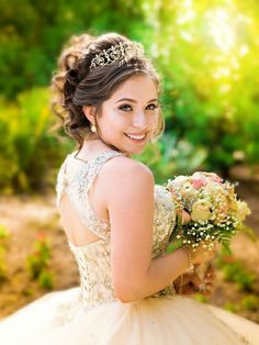 Tiara Design, Quince Pictures, Quinceanera Pictures