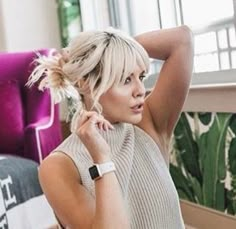 Lara Bingle Hair, Bangs For Oval Face, Bangs Choppy, Medium Hair With Bangs, Face Bangs, Updo With Bangs, Oval Face Bangs, Bangs Updo