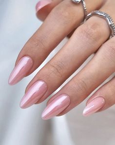 Ongles Rose Pastel, Natural Fake Nails, Kutek Disney, Pink Chrome Nails, Chrome Nails Designs, Light Pink Nails, Pink Chrome, Jelly Nails, Pink Nail