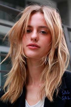 Shoulder Length Layered Hair, Messy Haircut, Big Forehead, Cute Hairstyles For Medium Hair, Haircuts For Medium Hair, Inspo Board, Trending Haircuts, Cut My Hair, Medium Hair Cuts