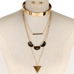 Unique Choker Chain Layered Necklace With Earring Set For Women Chic Work Casual #cheapnecklacesforwomen #necklacesforwomen Chain Layered Necklace, Unique Choker, Choker Chain, Layered Necklace, Layered Necklaces