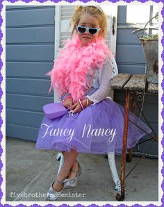 Fancy Nancy costume - five brothers one sister: book week characters Book Character Dress Up Ideas For Kids, Fancy Nancy Costume, Character Day Ideas, Book Parade, Literacy Week