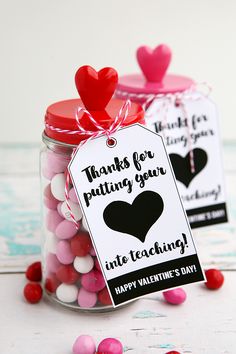 Thanks For Putting You Heart Into Teaching | Teacher Gift idea for Valentine's Day Teacher Gift Guide, Teacher Valentine Gifts, Valentines Day Food, Diy Valentine, Valentines Day Treats, Diy Spring