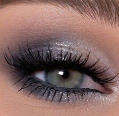 Silver Eye Makeup Green Eyes, Wedding Makeup Grey Eyeshadow, Smokey Eye Makeup For Blue Green Eyes, Homecoming Eye Makeup Black Dress, Make Up For Dark Blue Outfit, Natural Eyeshadow Looks Step By Step Blue Eyes, Nye Silver Makeup, Light Grey Smokey Eye Makeup, Silver Grey Eye Makeup