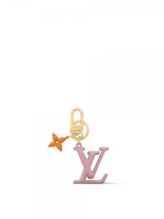 Gender: Women Brand: LOUIS VUITTON Product Name: Keyring Key Holder LV Pop Flower Bag Bag Charm Bag Accessories M01076 Bags Alora Code: 80425550 Origin: Italy Designer Style ID M01076 Luxury Designer Bags With Logo Charm, Luxury Women's Logo Bag Charm, Luxury Bag Charm With Logo, Louis Vuitton Key Holder Pink, Lv Bag Charm, Flower Bag, Love At First Sight, Timeless Handbag, Key Holder