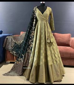 Designer Anarkali Dresses, Trendy Outfits Indian, Salwar Kamiz, Red Lehenga