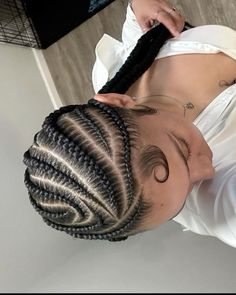 Mrs Bella, Undercut Long Hair, Short Hair Tomboy, Hair Inspiration Long, Feed In Braids Hairstyles, Braided Cornrow Hairstyles, Protective Hairstyles Braids, Curly Hair Styles Easy