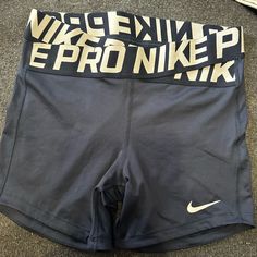 Nike Shorts One Blue And One Pink Pink Is Nwt Both Size M Sizing Down My Workout Wardrobe Please Look At Pictures! What You See Is What You Get Short Nike Pro, Kylie Christmas, Nike Spandex Shorts, Poshmark Clothes, Nike Shorts Women, Nike Set, Nike Spandex, Black Nike Shorts, Sports Outfits