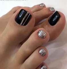 Pedicure Black Toenails, Toes Nails Ideas, Toes Nails Colors, Toe Nail Designs For Summer, Toe Nails Ideas, Toe Nails Designs, Toe Nail Ideas, Toe Nail Design, Toe Nail Colors