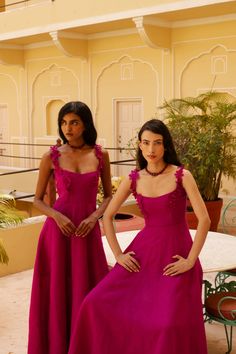 Available to ship. The Flower Dress is an absolute showstopper to be worn at your next black-tie weddings or chic garden party. It is made out of magenta pink handloom linen from the south of India. It features a cinched waist and corset bodice to enhance your silhouette. Add a touch of drama with its slight V inclination, full length hem, and shoulder straps with floral cutwork aplique embroidery. Size Chart: Woman XS S M L Waist 25.5 26.7 29 32 Bust 31 33 35 38 Length 57 57 57 57 We recommend Linen Gown, Adriana Degreas, Rebecca Vallance, Jenny Bird, Olympia Le Tan, Corset Bodice, Magenta Pink, Flower Dress, Cut Work