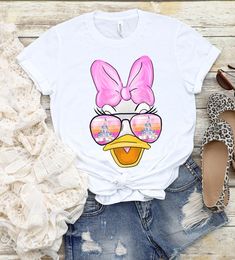 Disney Mom Sunset Castle Sunglasses Daisy Duck Shirt Unisex | Etsy Matching Disney Shirts For Kids, Disney Mom Shirt Ideas, Disney Shirts For Women, Disney Cricut, Laser Signs, Disney 2023, Elizabeth Smith, Disney Silhouette, Deer Shirt