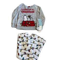 Pajama Set Christmas, Cute Christmas Pjs, Snoopy Holiday, Snoopy Pajamas, Halloween Pjs, Cute Snoopy, Red Color Combinations, Aesthetic Dump, Charlie Brown Halloween