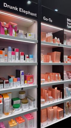 Skin Care Shop Interior Design, Aesthetic Sephora Products, Sephora Skincare Aesthetic, Sephora Interior, Sephora Collection Skin Care, Huge Skincare Collection, Sephora Aesthetic Store, Sephora Shopping, Victoria Secret Shops