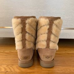 I Bought These Uggs 5+ Years Ago, So No Longer Available From Ugg Online - Only In Europe. Have Kept Them In Peak Condition, As I’ve Only Wore Them Three Times - Always With Socks (Personal Preference). They Have A Unique Patterned Fur On The Outside That’s Soft To Touch. The Inside Fur Still Retains Its Cushy Plushness. In Fantastic Shape / Like New. (I Just Don’t Live In A Cold Place Anymore So Doesn’t Make Sense To Keep Them). All Real Wool. Chestnut Coloring. Size 7. Great For Winter, Ski Weekends, Or Throwing On After A Cold Swim At The Lake. Sock Patterns, At The Lake, Vintage Shoes, Womens Uggs, Make Sense, Ugg Shoes, Ugg Boots, Chestnut, Rain Boots