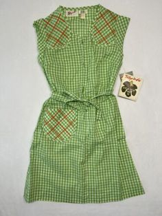 Step’n Go Vintage Green Gingham Dress w/ Pocket Size 12 | eBay Green Gingham Dress, Green Gingham, Gingham Dress, Pocket Size, Diy Inspiration, Gingham, Size 12, Wardrobe, Green