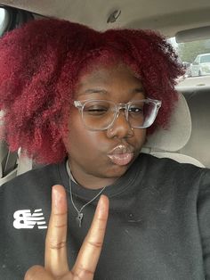 Burgundy 4c Hair, Dyed Afro Hair, Red 4c Hair, Maroon Hair Color, Burgundy Braids