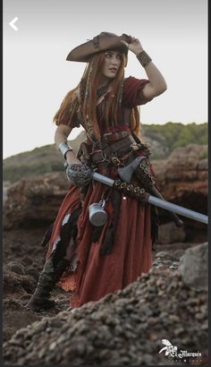 Steampunk Western, Larp Inspiration, Ren Faire Outfits, Medieval Cosplay, Female Pirate Costume, Steampunk Pirate, Pirate Queen, Pirate Outfit