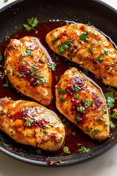 Easy Honey Garlic Chicken Low Calorie Side Dishes, Gluten Free Dairy Free Dinner, Easy Honey Garlic Chicken, Apple Cider Vinegar Chicken, Asian Dinner, Chicken Melts, Pan Chicken Recipes, Asian Dinner Recipes, Asian Dinners