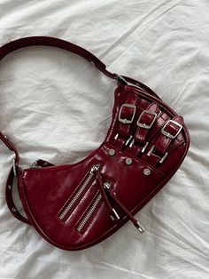 Handbags Aesthetic, Bags Y2k, Purse Aesthetic, Y2k Handbag, Purse Outfit, Y2k Purse, Aesthetic Bag, Cute Handbag, My Style Bags