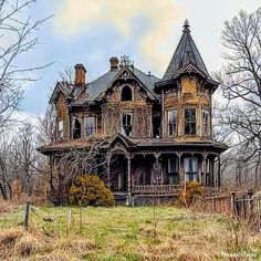 an old abandoned house in the middle of nowhere