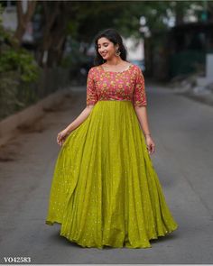 Anarkali Dress Traditional, Kurti Designs Latest Anarkali, Long Gown Designs With Saree, Haldi Frock Design, Long Frock Designs With Sarees, Saree To Frock Designs For Women, Long Frock Models Traditional, Plain Saree Long Frock Designs, Birthday Outfit Traditional