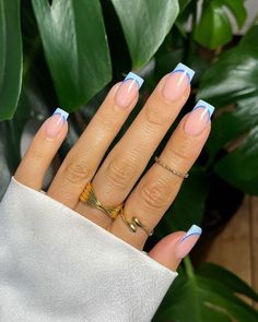 Short French Nails, Gel Nails French, Short French, Light Blue Nails, Simple Gel Nails, Girly Acrylic Nails, French Tip Acrylic Nails, Basic Nails, Casual Nails