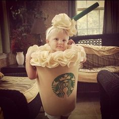 HAHA! Starbucks Costume, Make Carnaval, Baby Kostüm, Diy Halloween Costumes For Kids, Homemade Halloween Costumes, Hallowen Costume, Homemade Halloween, Cute Costumes, Backstreet Boys