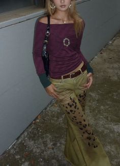 2001 Womens Fashion, R&b Outfits Party, Spring Outfits Rock Chic, Early Y2k Fashion, 2012 Fashion Outfits, Vintage Klær 90s, 2000s Edgy Fashion, Crystals Aesthetic Outfit, Y2k Boho Fashion