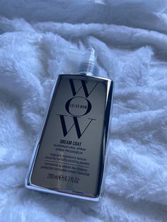 Wow Anti Frizz, Colour Wow Dream Coat, Wow Hair Spray, Wow Spray Hair, Colour Wow Dream Coat Hair, Wow Spray, Hair Wow, Wow Dream Coat Hair, Hair Products Aesthetic