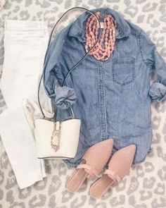 Witte Jeans Outfit, Look Jean, White Jeans Outfit, Fall Fashions, Work Flow, Denim Outfits, California Casual, Advanced Style, Outfit Jeans